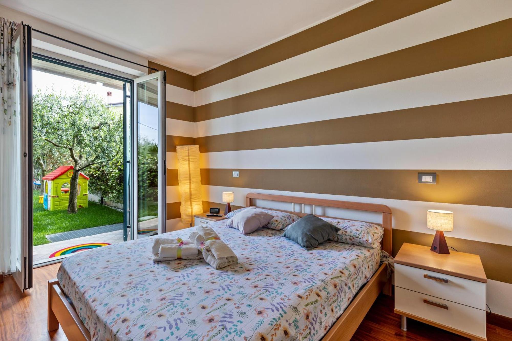 Apartment Bluemoon -luminoso Con Piscina