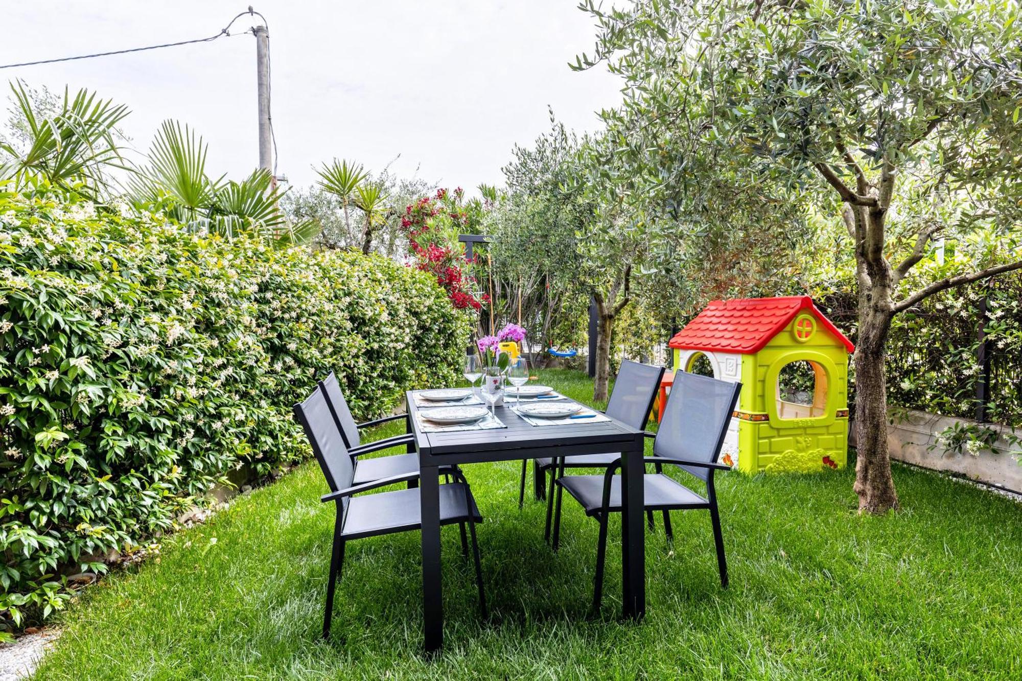 Apartment Bluemoon -luminoso Con Piscina Lazise